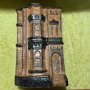 Vintage Brownstone Row House Ceramic Wall Pocket Planter 7" Architectural